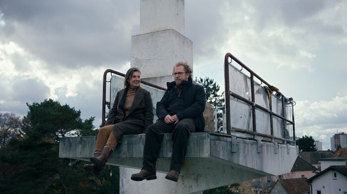 Blackbird: Lisa (Agnieszka Powowarska) und Morten (Bjarne M&auml;del). Bild: Sender / HR / Port au Prince / Tatami Films