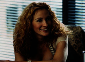 Sie brachte eine Kleinstadt auf die Beine und zwang einen Riesenkonzern in die Knie: die unerfahrene Anwaltsgehilfin Erin Brockovich (Julia Roberts). Bild: Sender