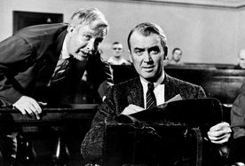 Arthur O'Connel, James Stewart. Bild: Sender/Taurus