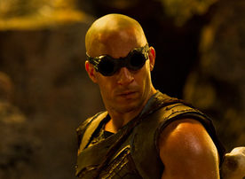 Szene aus &bdquo;Riddick &ndash; &Uuml;berleben ist seine Rache&ldquo;. Bild: Sender / Universal Pictures