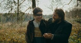 Des Teufels Bad: Anja Plaschg (Agnes), David Scheid (Wolf). Bild: Sender / Ulrich Seidl Film