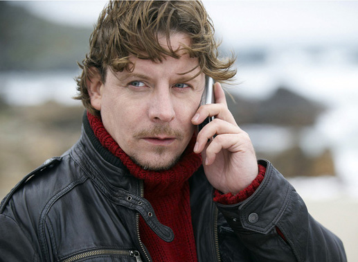 Barbarotti (Anders W. Berthelsen) muss einen verzwickten Fall l&ouml;sen. Bild: Sender