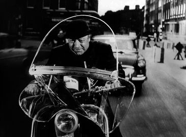 Er kann's nicht lassen