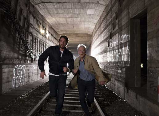 Georg Dengler (Ronald Zehrfeld), Dr. Bernhard Voss (Ernst St&uuml;tzner). Bild: Sender / Julia von Vietinghoff