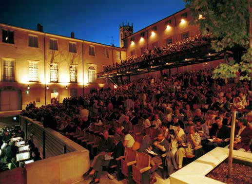 Das Théâtre de l'Archevêché in Aix-en-Provence. Bild: Sender