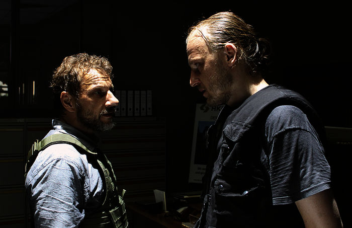 Ein todsicherer Plan - Klaus Roth (Richy M&uuml;ller, li.) und Achim Buchert (Martin Butzke, re.) Bild: Sender/3sat