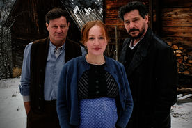 Harald Windisch (Franz Mitterj&auml;ger), Brigitte Hobmeier (Elsa Mitterj&auml;ger), Fritz Karl (Sepp Rottenbacher). Bild: Sender / ORF / Mona Film / Bernd Schuller