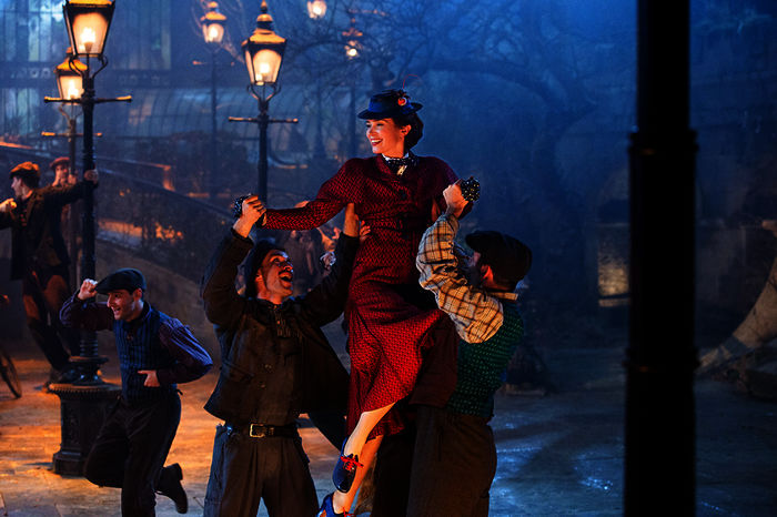 Mary Poppins' R&uuml;ckkehr: Emily Blunt (Mary Poppins). Bild: Sender / Disney / Jay Maidment
