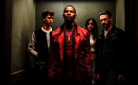 Baby (Ansel Elgort), Bats (Jamie Foxx), Darling (Eiza Gonzalez) und Buddy (Jon Hamm). Bild: Sender / 2017 TriStar Pictures, Inc. and MRC II Distribution Company L.P. 