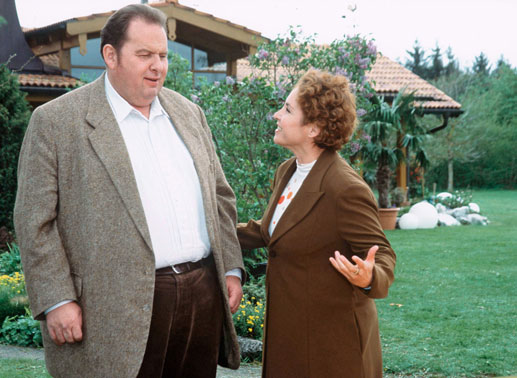 Benno (Ottfried Fischer) und Sabrina (Katerina Jacob) sind bei der Kl&auml;rung dieses Mordfalls nicht immer einer Meinung. Bild: Sender