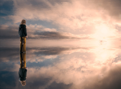 Noch ist Suzie (Saoirse Ronan) unterwegs in den richtigen Himmel, denn sie kann ihr Erdenleben noch nicht loslassen, weil sie will, dass ihr Mörder und ihre Leiche gefunden werden ... Bild: Sender