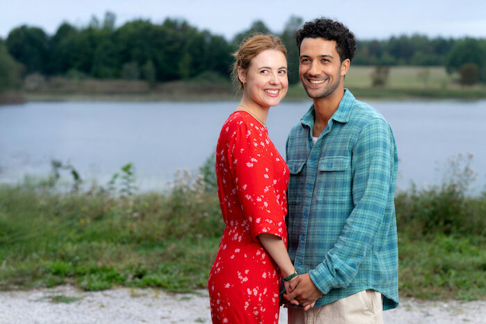 Inga Lindstr&ouml;m: Minnas Traum: Meriel Hinsching als "Minna" und Rojan Juan Barani als "Lucas". Bild: Sender / ZDF / Ralf Wilschewski