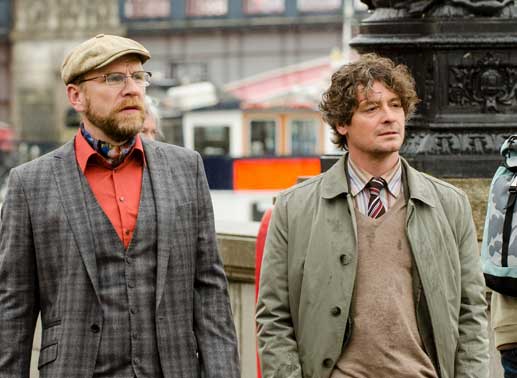 From L to R: Melrose Plant (G&ouml;tz Schubert), Inspektor Jury (Fritz Karl). Bild: Sender / John Harding