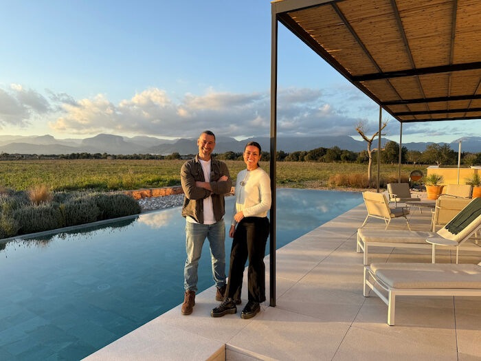 Garden Dreams: Davit Arican und Lourdes Vázquez. Bild: Sender / ZDF / Tom Gläser