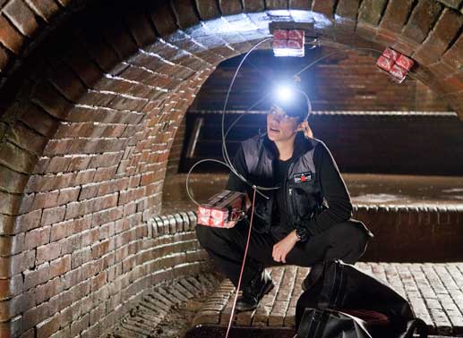 Die sch&ouml;ne Paula Patton ist mit von der Partie &hellip; Bild: Sender / Universal Pictures