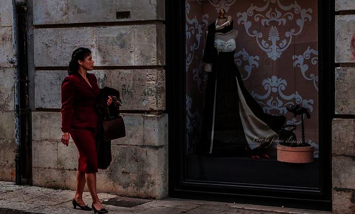 In Paris will Anna (Katharina Wackernagel) sich f&uuml;r ihre Zeitschriftenpl&auml;ne inspirieren lassen.Bild: Sender / ORF / ARD / Hardy Brackmann