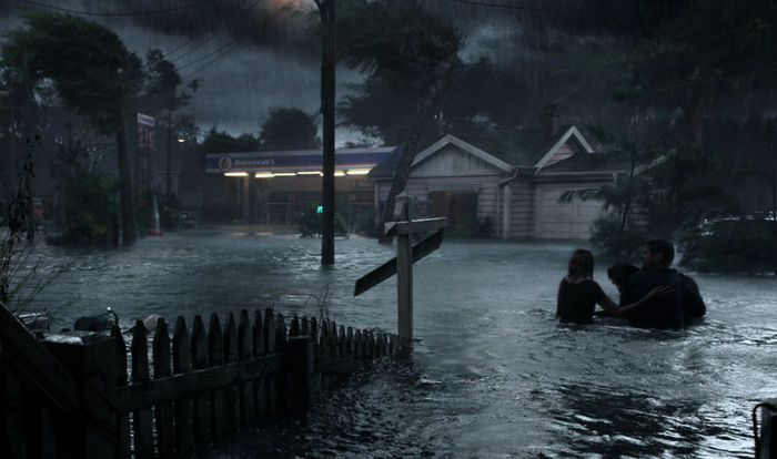 Crawl: Kaya Scodelario (Haley), Barry Pepper (Dave). Bild: Sender / ORF / Pro7 / 2021 Paramount Pictures
