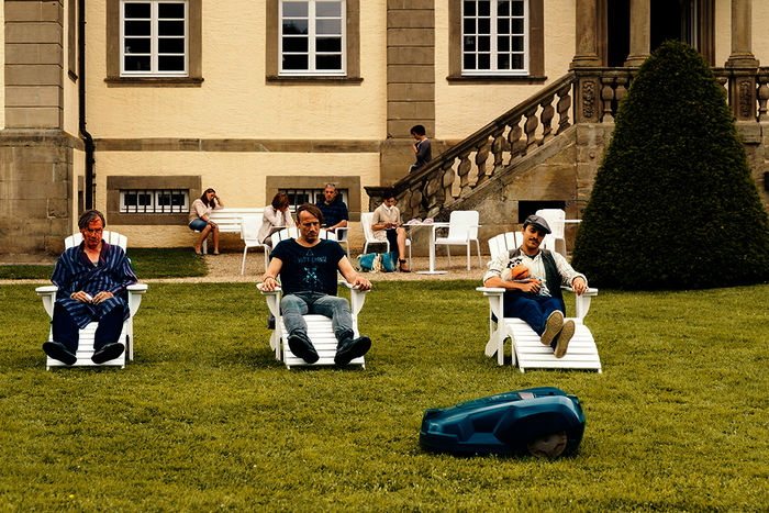 Happy Burnout: Michael Wittenborn (G&uuml;nther), Wotan Wilke M&ouml;hring (Fussel), Kostja Ullmann (Datty). Bild: Sender / ORF / Pro7 / 2017 Riva Filmproduktion/Thomas Kost