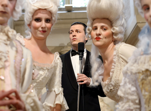 Mit &bdquo;Rock me Amadeus&ldquo; landete Falco den ersten deutschsprachigen Nummer 1 Hit in der Geschichte der amerikanischen Billboard Charts. Bild: ORF/MR-Film/MR-Film/Pedro Domenigg