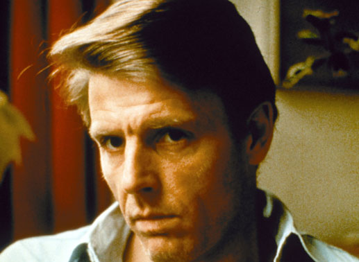 Der "Schakal" (Edward Fox, l) reist nach Frankreich mit dem Auftrag Pr&auml;sident Charles de Gaulle zu ermorden.