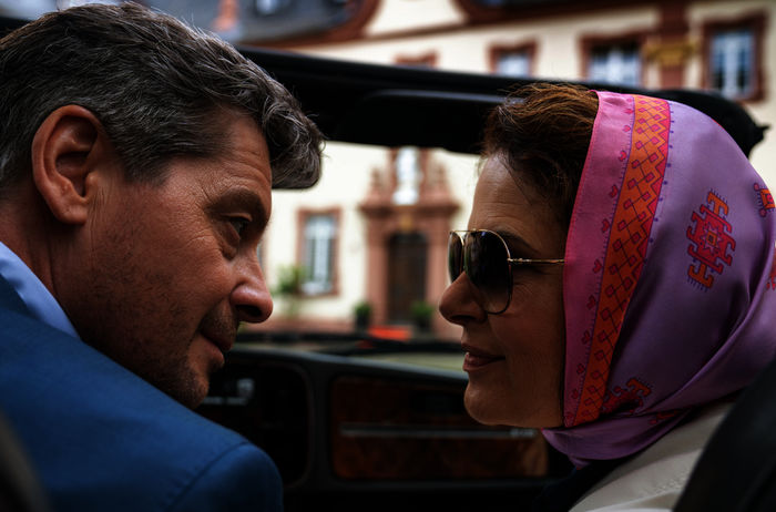 Sugarlove: Patrick (Fritz Karl) und Julia (Barbara Auer) gelten als das ideale Paar und f&uuml;hlen sich auch so. Nur die Erotik ist ihnen abhandengekommen. Bild: Sender / SWR / Hager Moss Film / Wolfgang Ennenbach