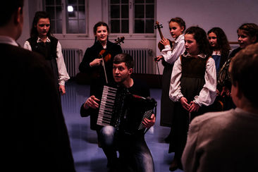 Zeitlos - Schule des Lebens: auf ServusTV