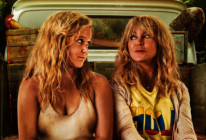 Amy Schumer (Emily Middleton), Goldie Hawn (Linda Middleton). Bild: Sender / ORF / Pro7 / 2017 Twentieth Century Fox Film.  