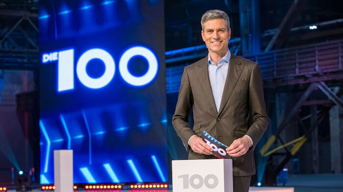 Die 100 - Was Deutschland bewegt: Moderator Ingo Zamperoni möchte mit 100 Menschen aus der Bevölkerung ins Gespräch kommen.
Bild: Sender / NDR / Axel Herzig