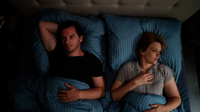 Kein einfacher Mord: Zwischen Paul (Felix Klare) und Nina (Laura Tonke) l&auml;uft es nicht mehr gut. Bild: Sender / NDR / Georges Pauly