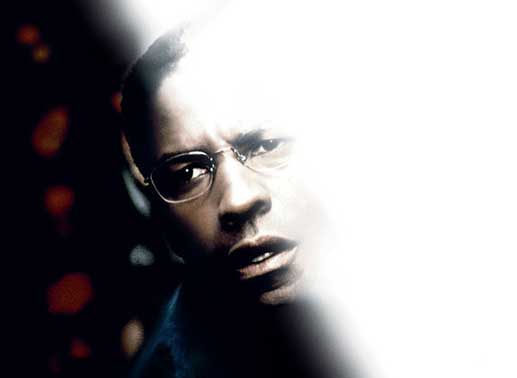  Kann ein Alptraum Wirklichkeit werden? Ben Marco (Denzel Washington) ...	Bild: Sender